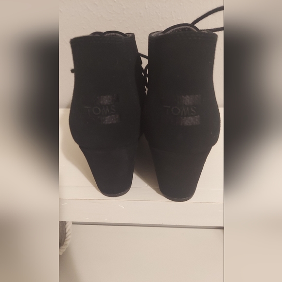 Booties - Picture 3 of 3